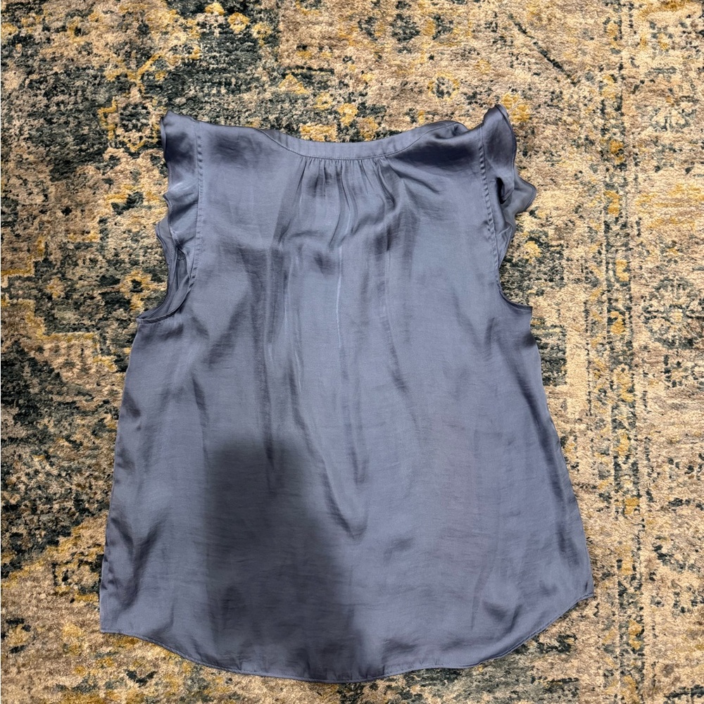 Banana Republic Light Blue Satin Cap Sleeve Blouse - Picture 4 of 7